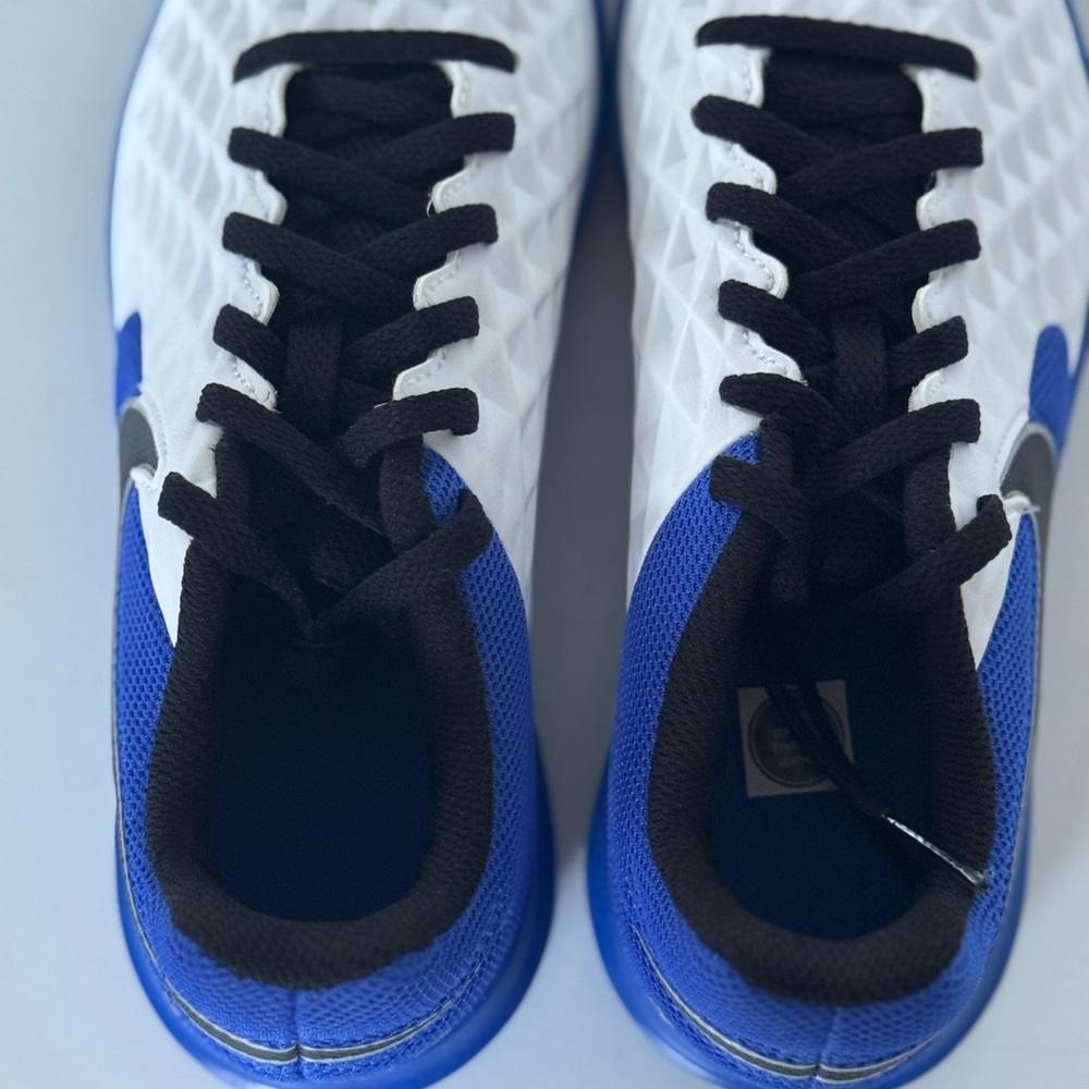New Nike White and Blue Indoor Cleats - Picture 7 of 9